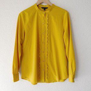 Banana Republic Yellow Scallop Trimmed Button Down Size Medium